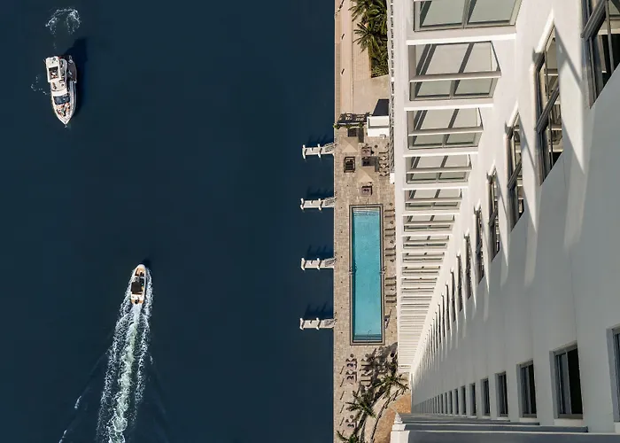 Spa Hotel: Hyde Beach House